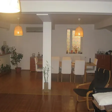 Pensiune Vila Libella Bucureşti
