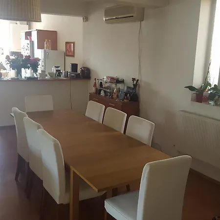 Vila Libella *