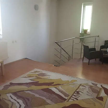 Vila Libella Pensiune *